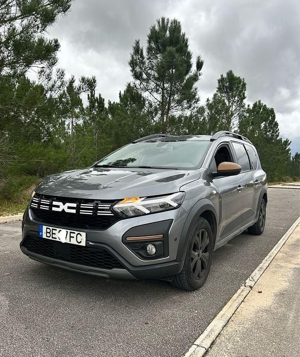 Usado 2023 Dacia Jogger Extreme Monovolume | € 14.750 (Preço justo) - Imagem 1/4