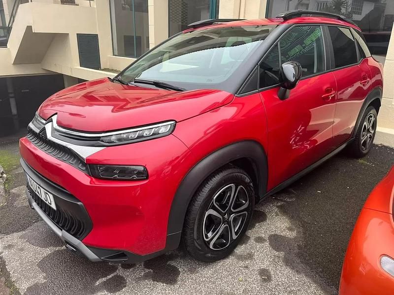Usado Citroën C3 Aircross Shine 110 HP (80 kW) 2022 Vermelho SUV