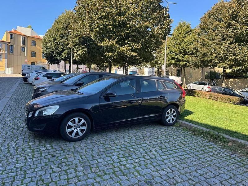 Usado 2012 Volvo V60 Kinetic Carrinha | € 8.500 (Super Preço) - Imagem 1/4