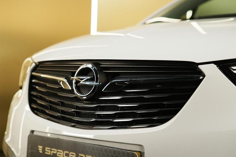 Usado Opel Crossland X Edition 110 HP (80 kW) 2018 Branco SUV