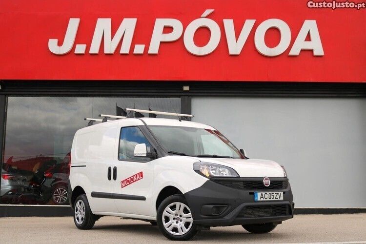 Branco Usado 2020 Fiat Doblò Easy Monovolume | € 13.190 (Preço elevado) - Imagem 1/1