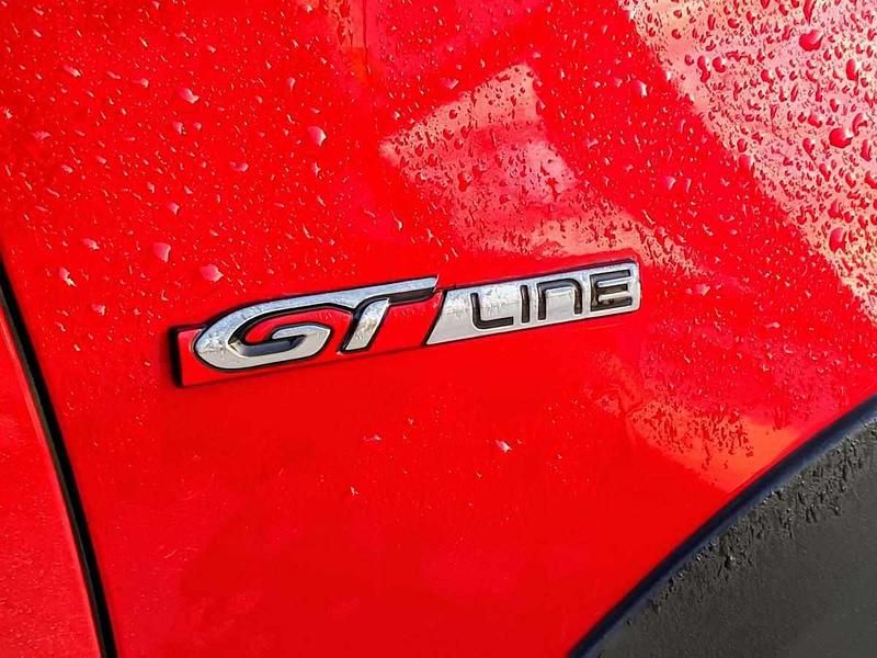 Usado Peugeot 2008 110 HP (80 kW) 2016 Vermelho SUV