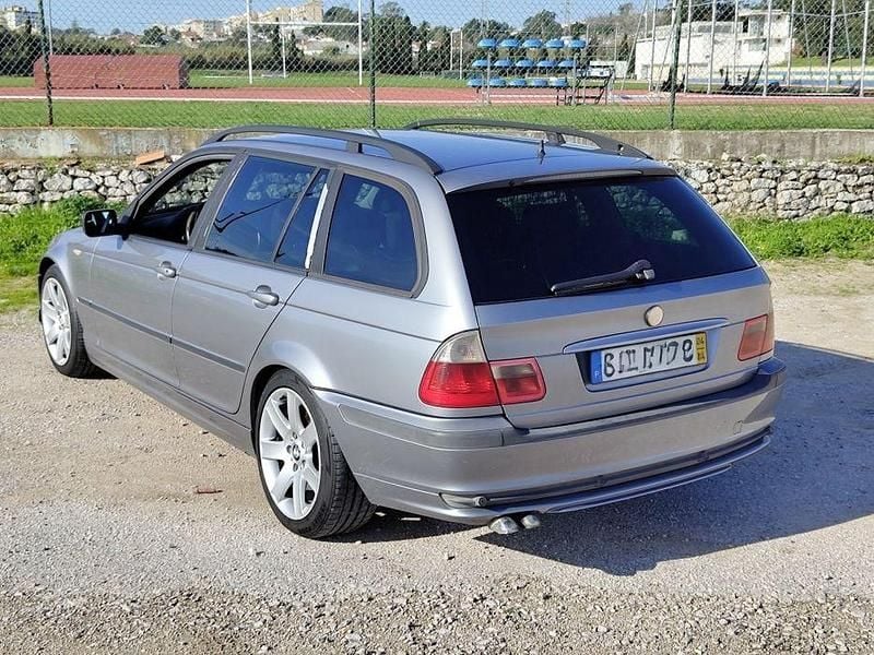 Usado BMW 320 150 HP (110 kW) 2004 Sedan