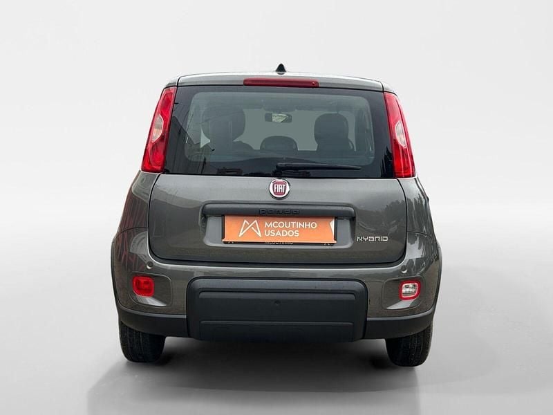 Usado Fiat Panda Red 71 HP (52 kW) 2024 Cinza Sedan