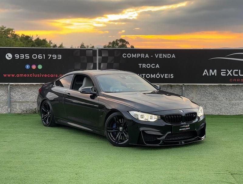 Preto Usado 2014 BMW M4 Exclusive Coupé | € 56.990 - Imagem 1/4
