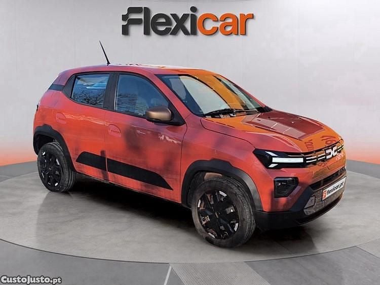 Vermelho Usado 2024 Dacia Spring Extreme Citadino | € 16.990 (Preço justo) - Imagem 1/1