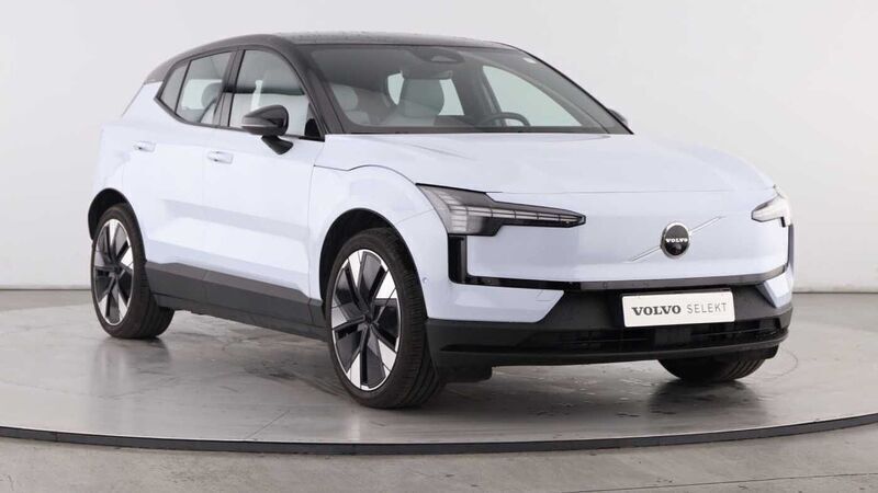 Azul Usado 2024 Volvo EX30 SUV | € 43.200 (Preço elevado) - Imagem 1/4