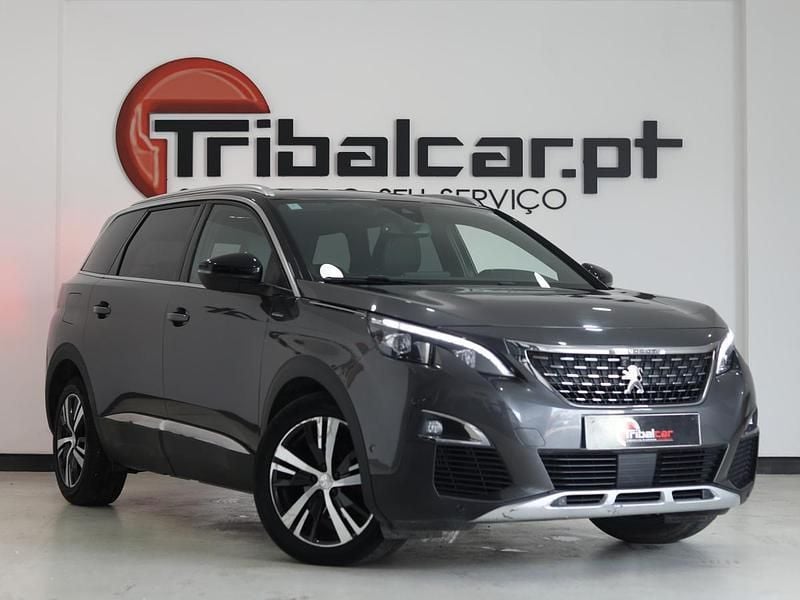 Cinza Usado 2018 Peugeot 5008 GT-line Monovolume | € 21.900 (Preço justo) - Imagem 1/4