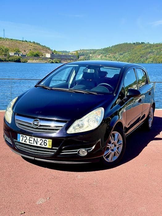 Usado 2007 Opel Corsa Sedan | € 3.950 (Preço justo) - Imagem 1/4