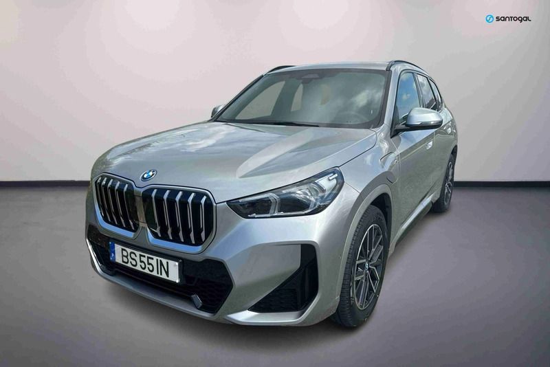 Prateado Usado 2025 BMW X1 Luxury Line SUV | € 59.250 - Imagem 1/4