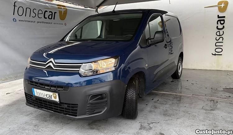 Azul Usado 2020 Citroën Berlingo Monovolume | € 11.500 (Preço justo) - Imagem 1/1