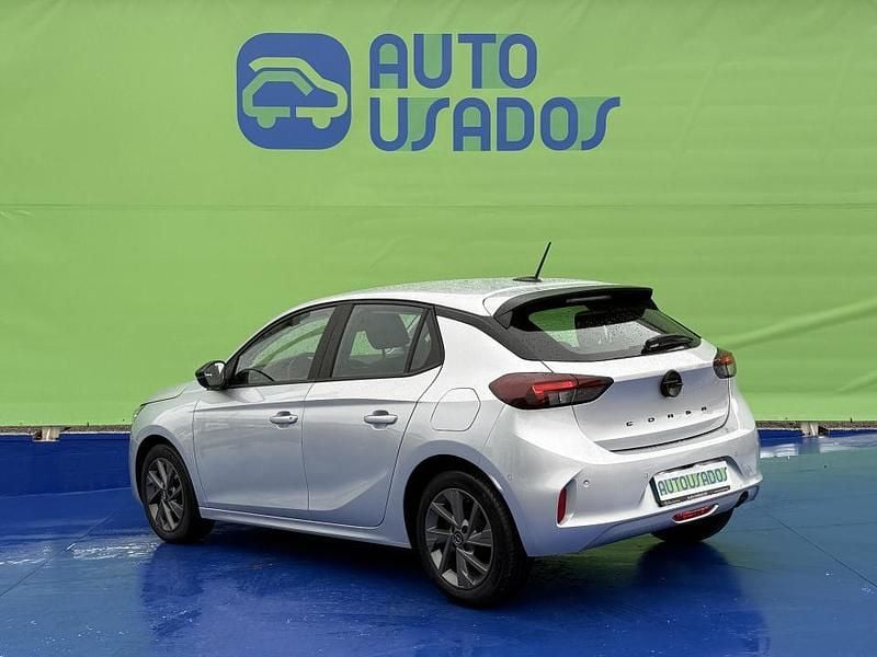 Usado Opel Corsa 100 HP (73 kW) 2025 Cinzento Citadino