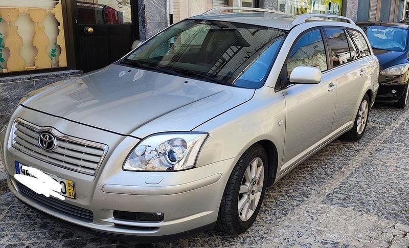 Usado 2006 Toyota Avensis Sedan | € 5.900 (Preço justo) - Imagem 1/4