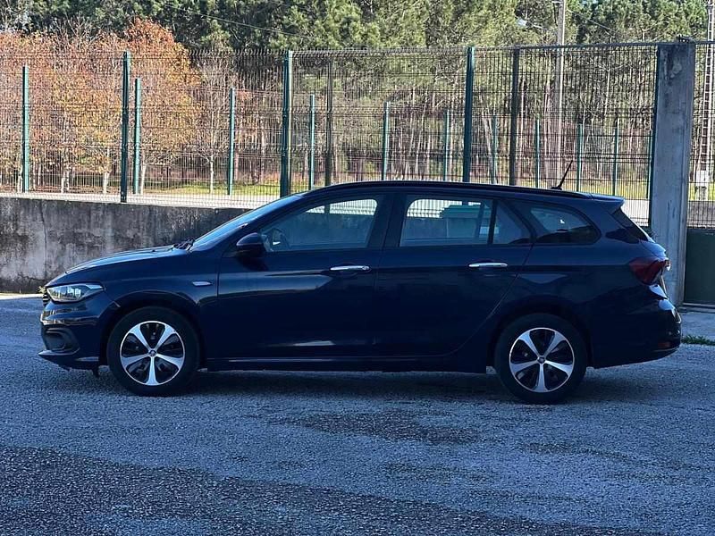 Azul Usado 2018 Fiat Tipo Carrinha | € 11.900 (Preço elevado) - Imagem 1/4