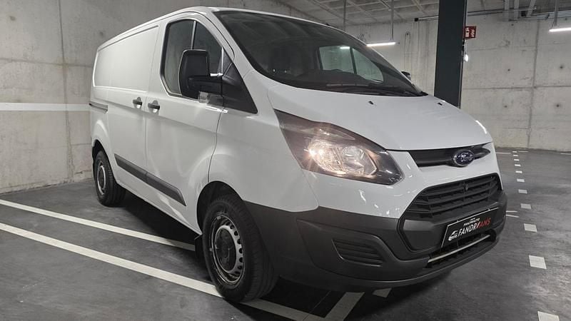 Usado Ford Transit Custom Ambiente 105 HP (77 kW) 2018 Branco