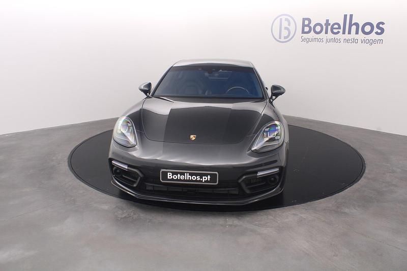 Usado Porsche Panamera Turbo S 680 HP (500 kW) 2017 Cinza Sedan