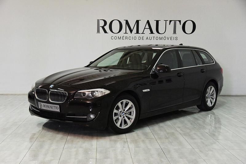 Preto Usado 2011 BMW 520 Carrinha | € 16.900 (Preço justo) - Imagem 1/4