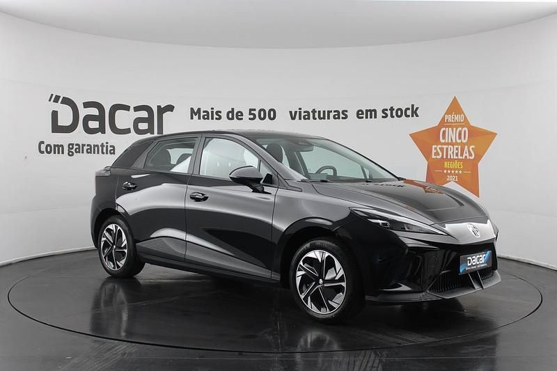 Prateado Novo 2025 MG MG4 EV Citadino | € 23.899 (Preço justo) - Imagem 1/4