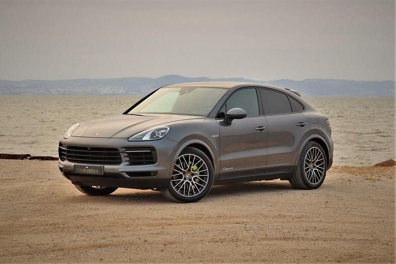 Usado Porsche Cayenne Platinum Edition 462 HP (339 kW) 2020 Cinzento SUV