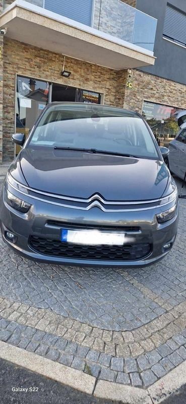 Cinzento Usado 2016 Citroën Grand C4 Picasso Monovolume | € 14.750 (Caro) - Imagem 1/4