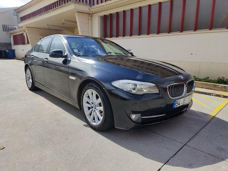 Usado 2010 BMW 530 Comfort Edition Sedan | € 9.500 - Imagem 1/4