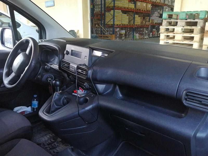 Usado Citroën Berlingo 99 HP (72 kW) 2019 Branco Monovolume