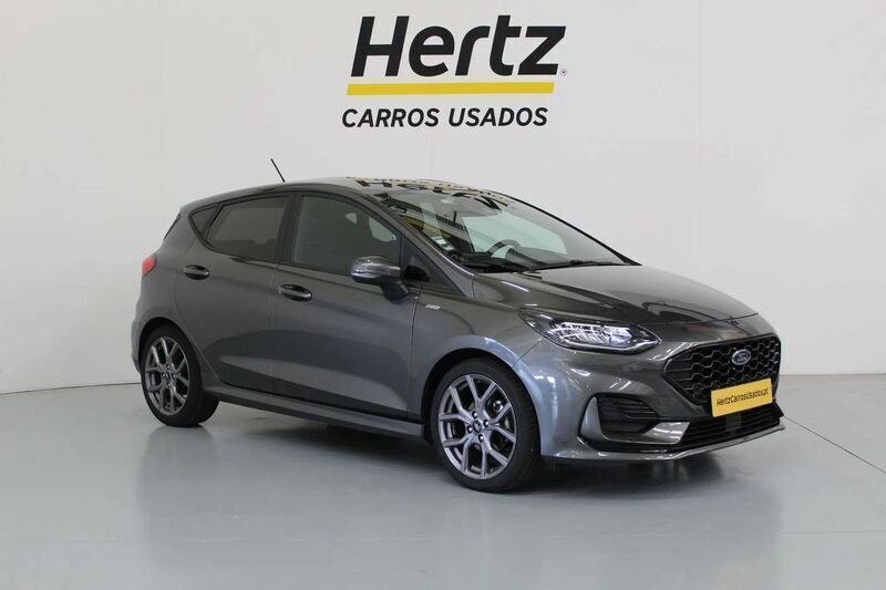 Cinza Usado 2023 Ford Fiesta ST-Line Citadino | € 16.890 (Preço justo) - Imagem 1/4