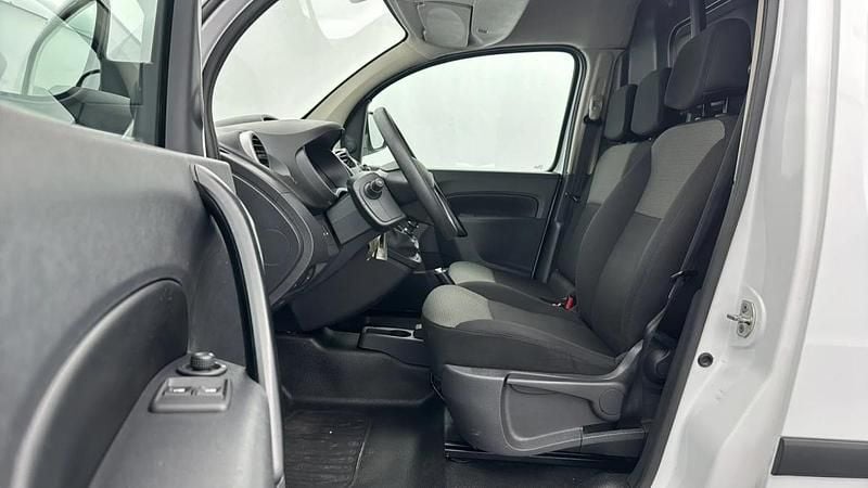 Usado Renault Kangoo 95 HP (69 kW) 2020 Branco Monovolume