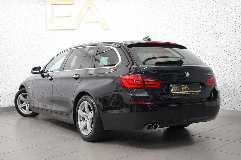 Usado BMW 520 Luxury Line 184 HP (135 kW) 2011 Bege Carrinha