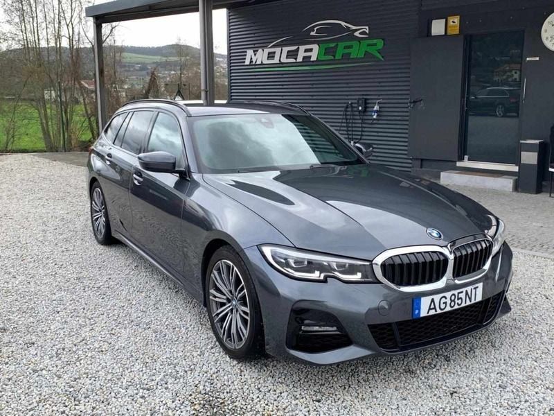 Cinzento Usado 2021 BMW 318 Carrinha | € 33.900 (Preço elevado) - Imagem 1/4