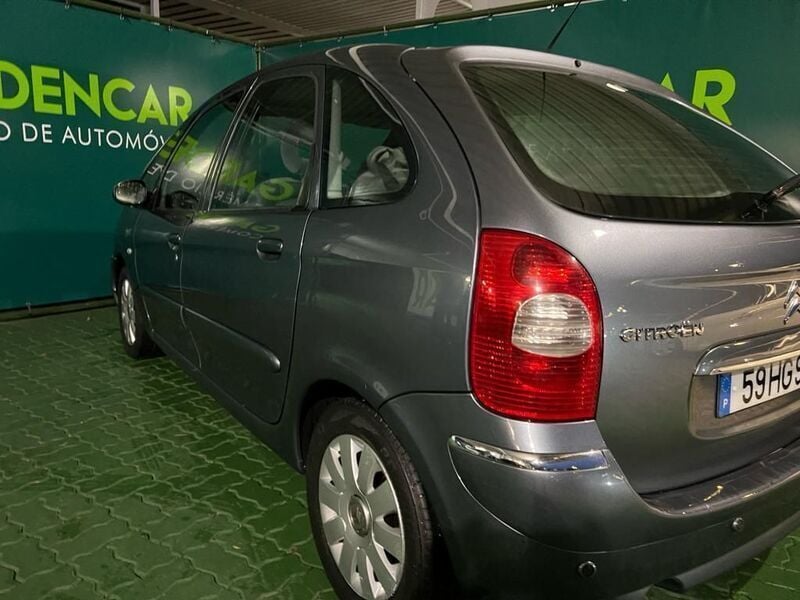 Usado Citroën Xsara Picasso Exclusive 109 HP (80 kW) 2009 Antracite Monovolume