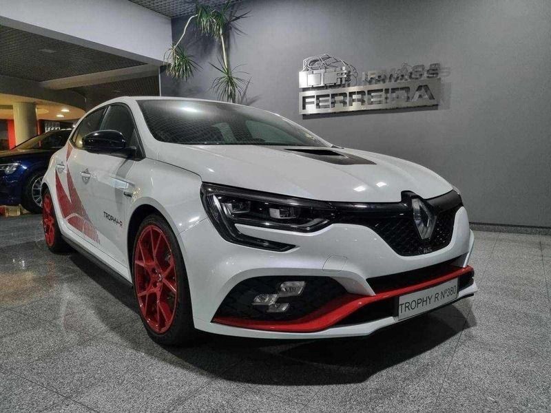 Branco Usado 2021 Renault Mégane IV Trophy Citadino | € 99.990 - Imagem 1/4