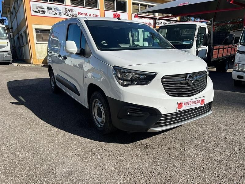 Branco Usado 2021 Opel Combo Life Enjoy Sedan | € 16.750 (Preço elevado) - Imagem 1/4