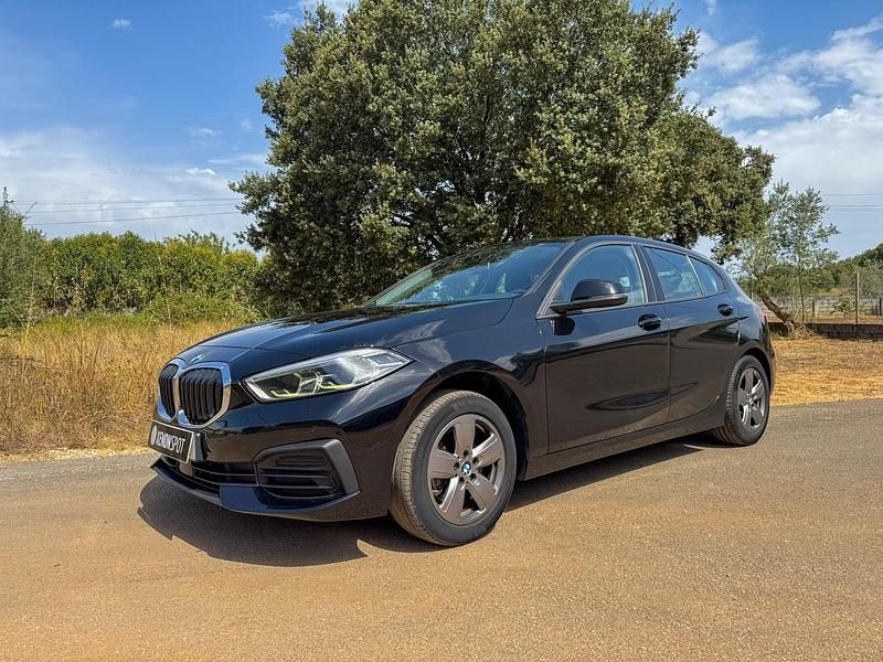 Preto Usado 2021 BMW 116 Citadino | € 19.250 (Bom preço) - Imagem 1/4