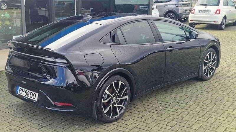Usado Toyota Prius Luxury 220 HP (161 kW) 2024 Preto Citadino