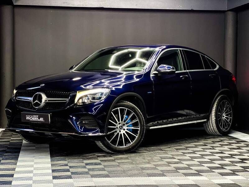 Azul Usado 2017 Mercedes GLC350 AMG line Coupé | € 46.900 - Imagem 1/4