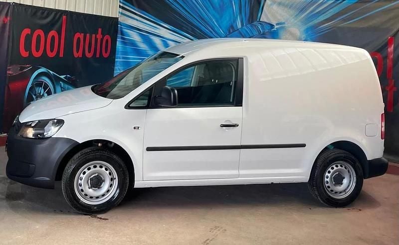 Usado VW Caddy 75 HP (55 kW) 2017 Branco Monovolume