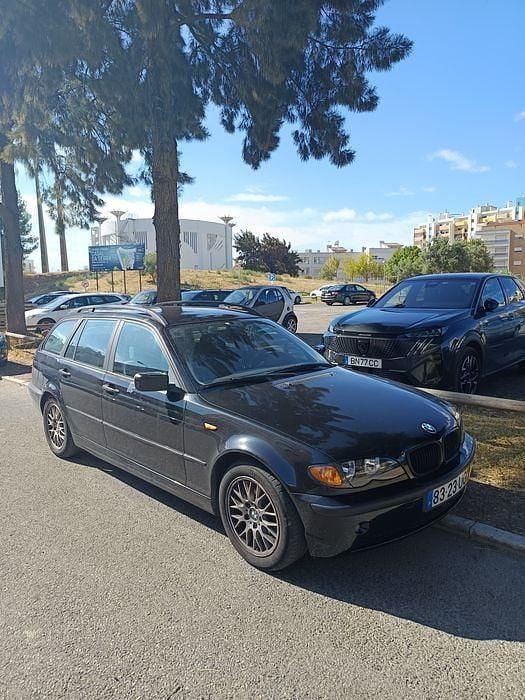 Usado 2002 BMW 320 Sedan | € 2.700 (Super Preço) - Imagem 1/4