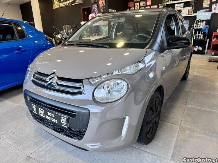 Castanho Usado 2014 Citroën C1 Feel Citadino | € 7.900 - Imagem 1/1