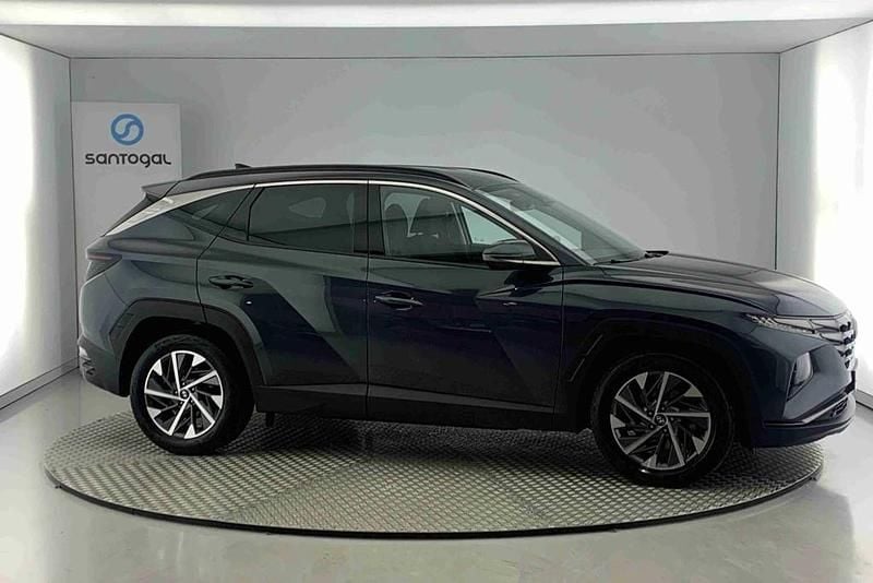 Azul Usado 2023 Hyundai Tucson Premium SUV | € 29.990 (Preço justo) - Imagem 1/4