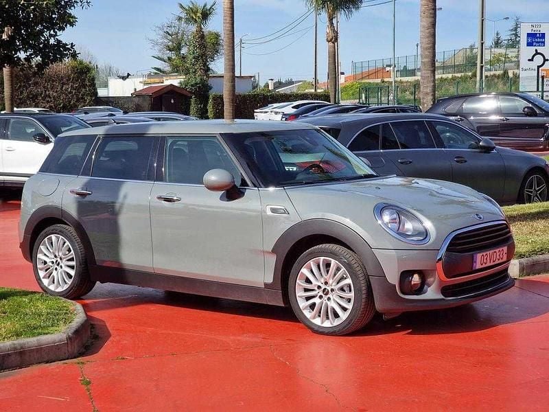 Usado Mini Clubman 116 HP (85 kW) 2017 Antracite Carrinha
