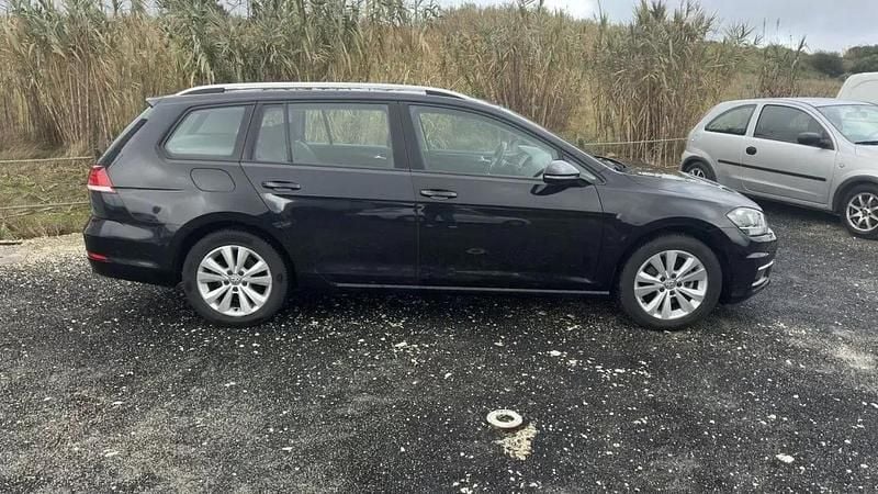 Usado VW Golf VII 115 HP (84 kW) 2020 Preto Carrinha