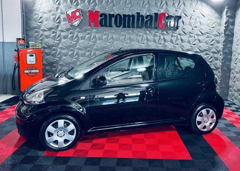 Preto Usado 2009 Toyota Aygo Citadino | € 4.990 (Preço justo) - Imagem 1/4