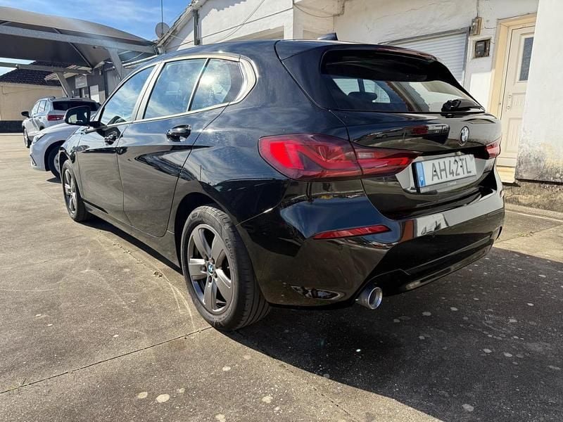 Usado BMW 116 Advantage 116 HP (85 kW) 2021 Preto Citadino