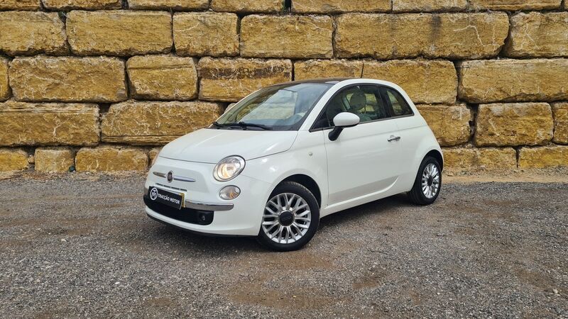 Branco Usado 2015 Fiat 500 Lounge Citadino | € 10.500 (Preço justo) - Imagem 1/4