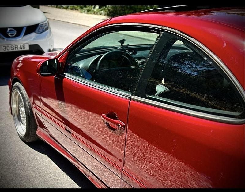 Usado Mercedes CLK230 192 HP (141 kW) 1998