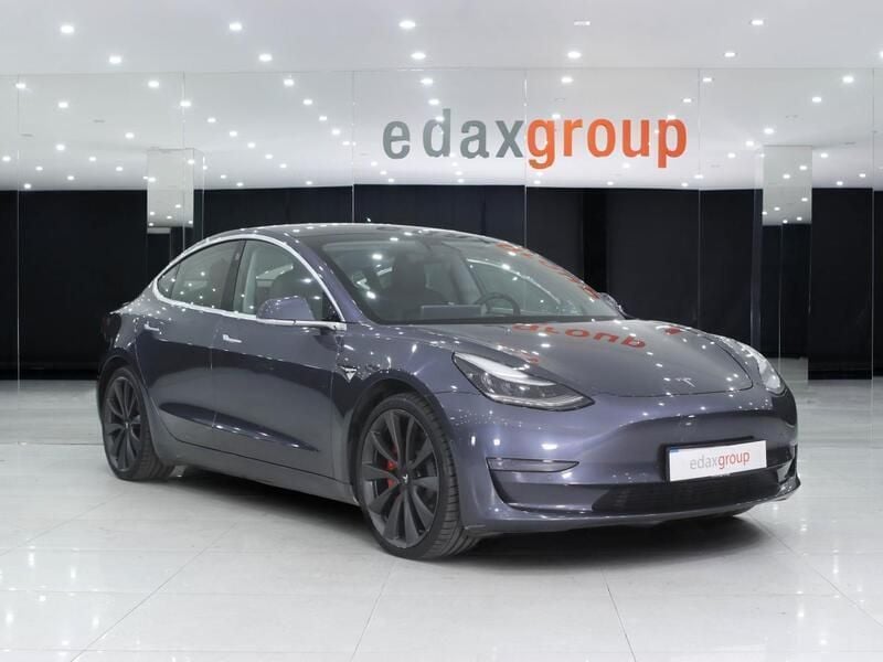 Cinzento Usado 2019 Tesla Model 3 Performance Sedan | € 22.990 (Bom preço) - Imagem 1/4