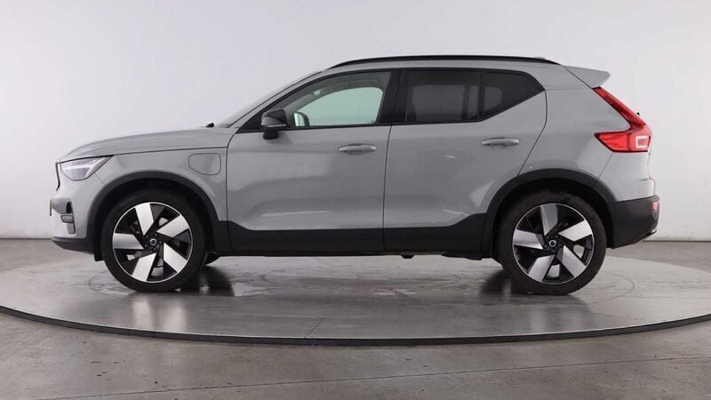 Usado Volvo XC40 Plus 262 HP (192 kW) 2023 Preto SUV