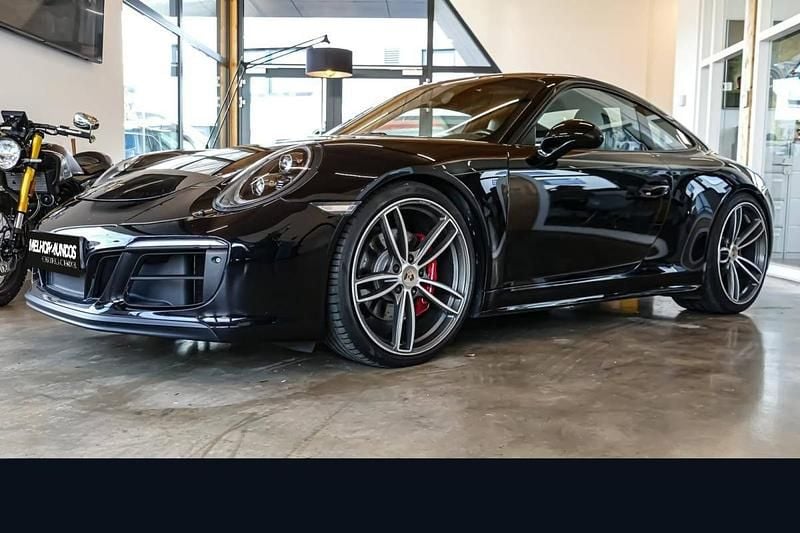 Usado Porsche 911 420 HP (308 kW) 2016 Preto