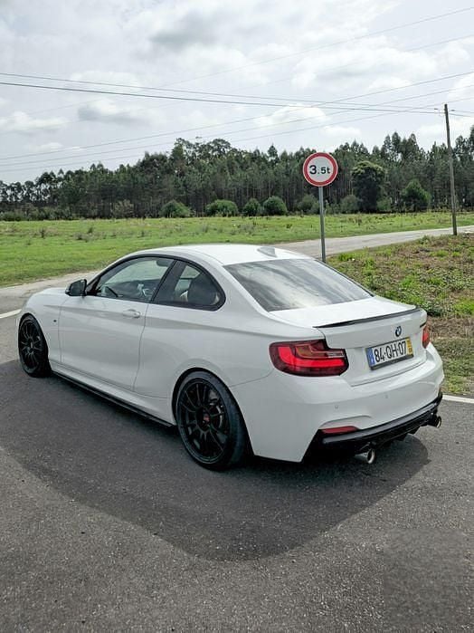 Usado 2015 BMW M235 M Performance Coupé | € 36.490 - Imagem 1/4